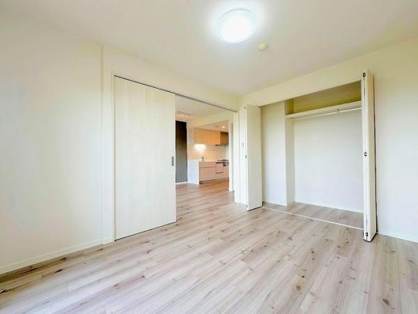 サンライフ東川口