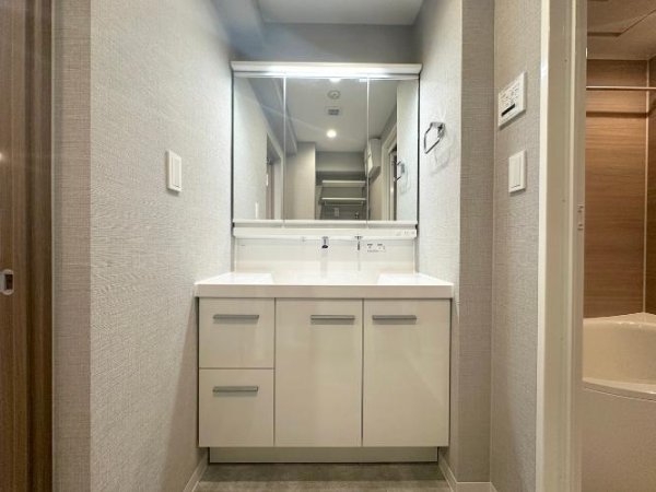 鶴ヶ島駅通りダイカンプラザ