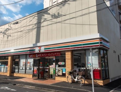 草加マンション(セブンイレブン足立西保木間4丁目店)
