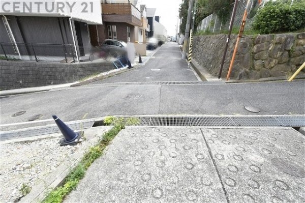 芦屋市三条町の土地