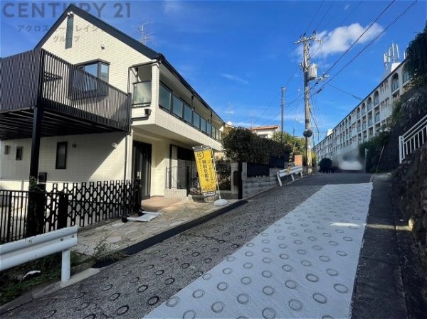 芦屋市東山町の中古一戸建て