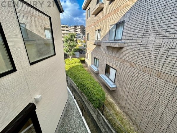宝塚市山本西3丁目新築一戸建て