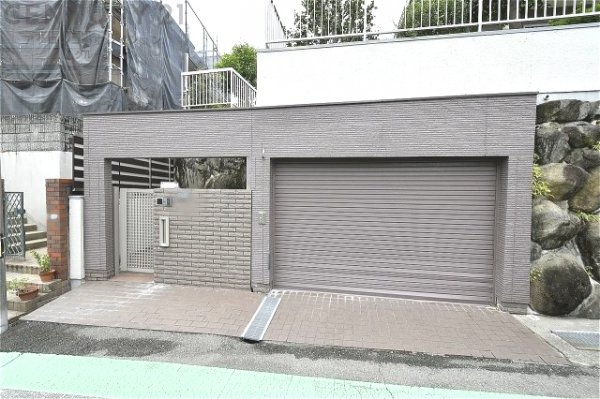 西宮市甲陽園東山町中古戸建