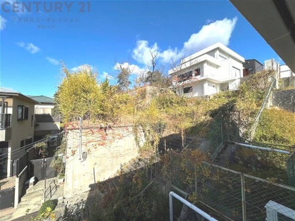ガーデンハイツ高座台