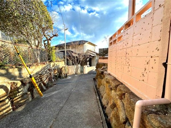 西宮市甲陽園目神山町の中古一戸建て