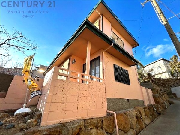 西宮市甲陽園目神山町の中古一戸建て