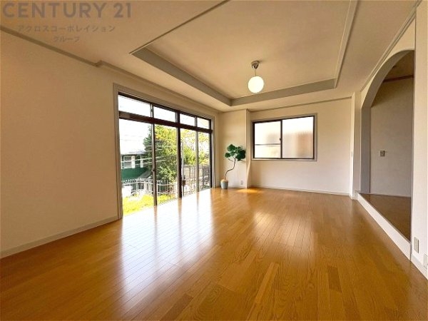 西宮市苦楽園四番町中古戸建
