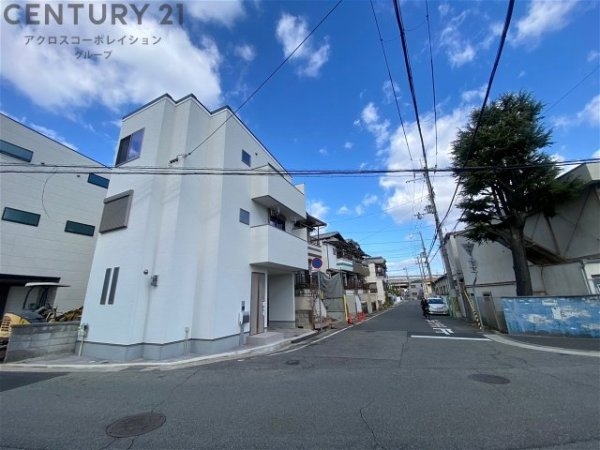 尼崎市武庫豊町3丁目新築一戸建て