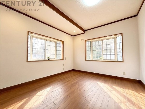 西宮市苦楽園二番町の中古一戸建て(子供部屋)