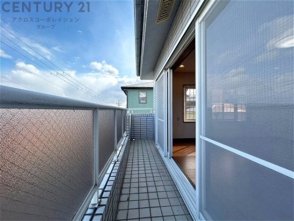 西宮市苦楽園二番町の中古一戸建て(バルコニー)