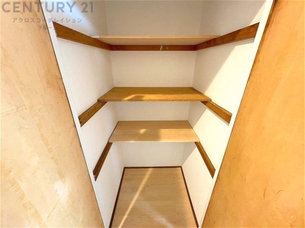 日商岩井香枦園マンション2号棟