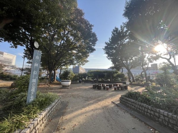 西宮市武庫川町の土地(池開公園)