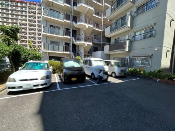 モンラヴィ青木