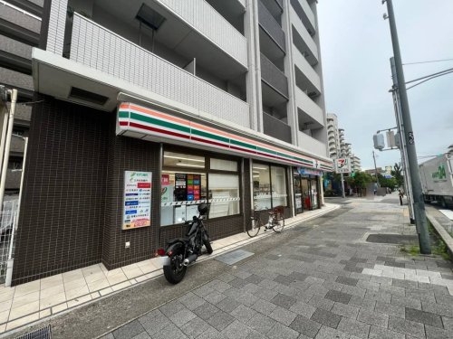 メゾン本山中町EAST(セブンイレブン神戸赤鳥居前店)