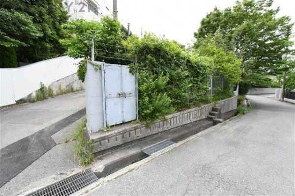西宮市甲陽園目神山町売り土地