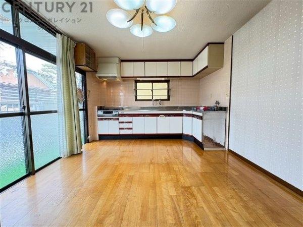 西宮市小松東町２丁目の中古一戸建て