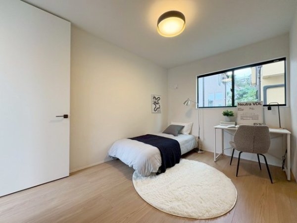 宝塚市宝松苑新築一戸建て(子供部屋)