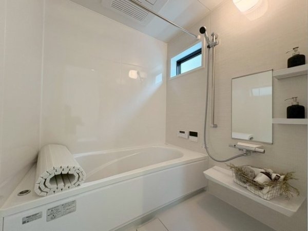 宝塚市宝松苑新築一戸建て(バス)