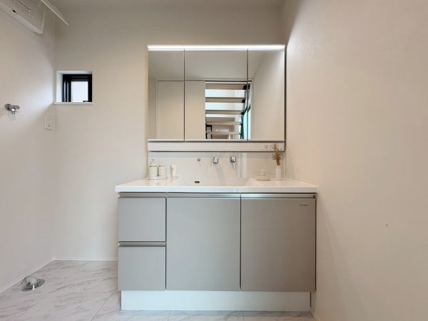 宝塚市宝松苑新築一戸建て(洗面台・洗面所)