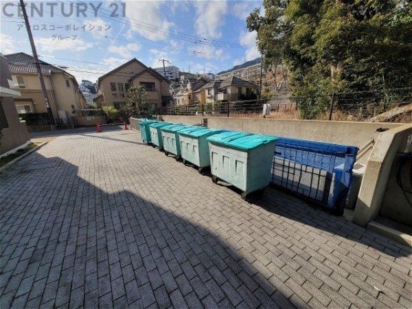 住吉山手コモンズD棟