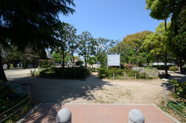 ユニライフ甲子園(二見公園)