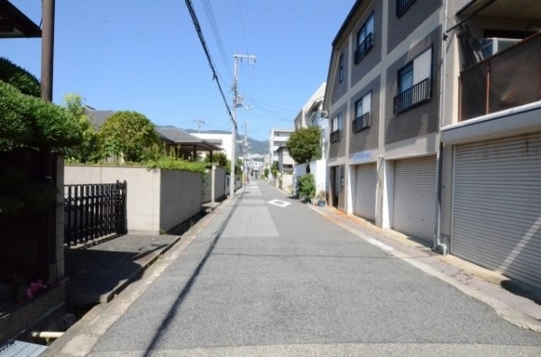 ルネ芦屋親王塚