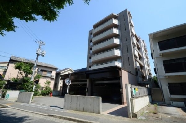 プリオーレ苦楽園