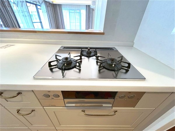 ファミーユ芦屋川(キッチン)