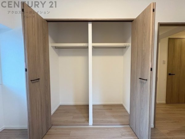 ジークレフ高羽二番館(収納)