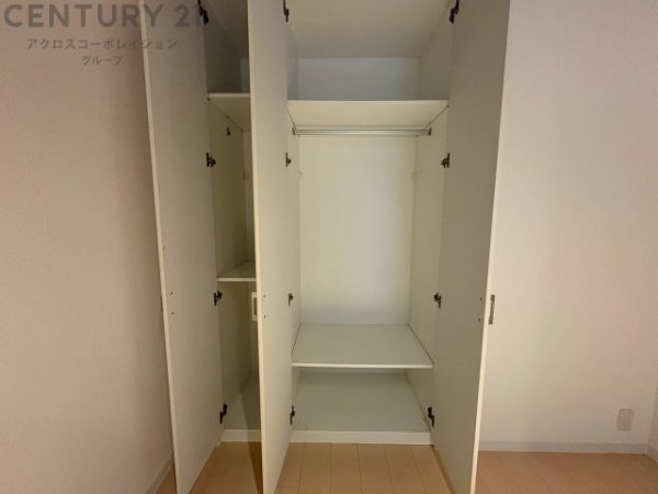 リビオ六甲高羽ガーデンスクエア(収納)