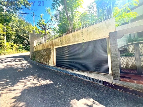 西宮市甲陽園目神山町の中古一戸建て