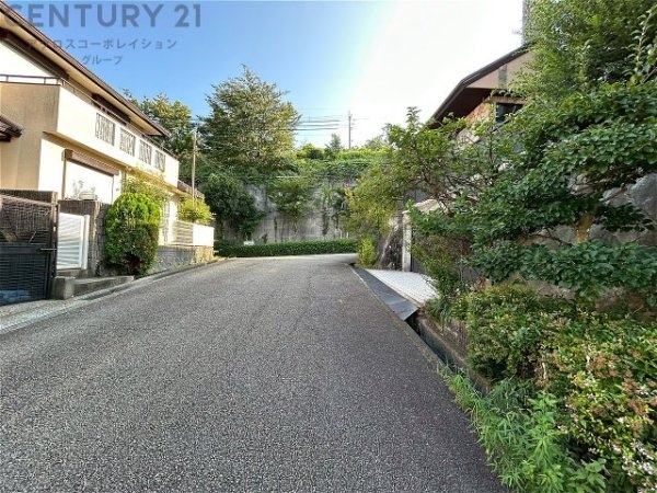 西宮市名塩南台２丁目の中古一戸建て