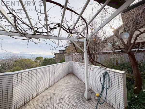西宮市甲陽園山王町の中古一戸建て