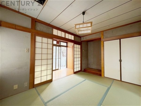 西宮市甲陽園山王町の中古一戸建て