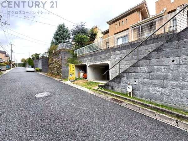 西宮市名塩さくら台２丁目の中古一戸建て