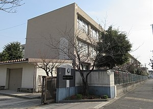 西宮市津門呉羽町の中古一戸建て(西宮市立今津中学校)