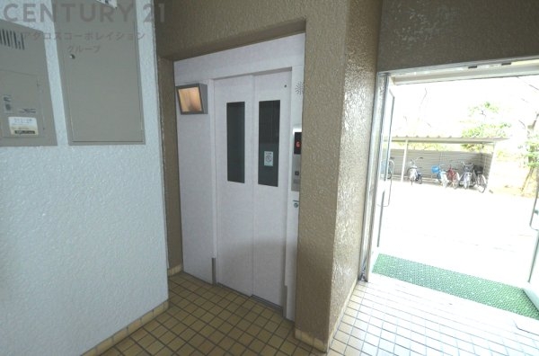 芦屋緑2住宅5号棟