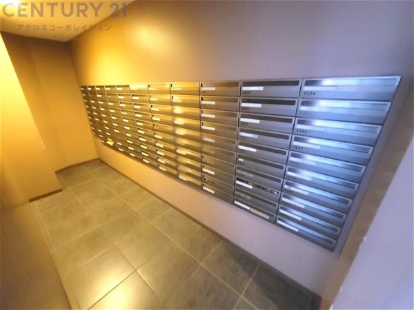 リビオ六甲高羽サニースクエア