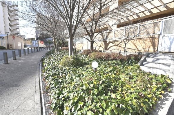 パークスクエア岡本