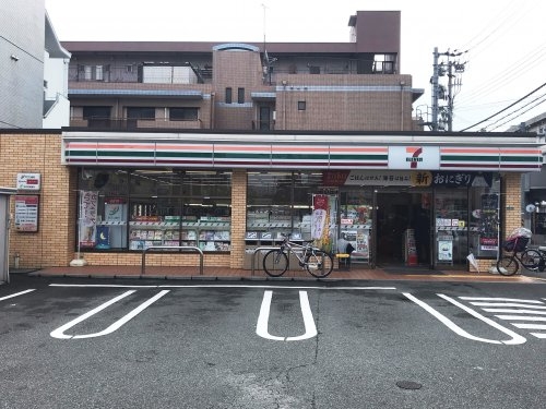 ジオ西宮北口ガーデンズNE棟(セブンイレブン西宮深津町店)