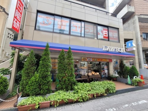 神戸市東灘区本山北町５丁目の土地(ローソン神戸岡本坂店)