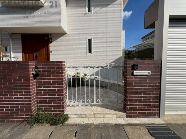 芦屋市東山町の中古一戸建て