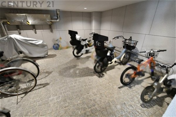 アステシオ御影