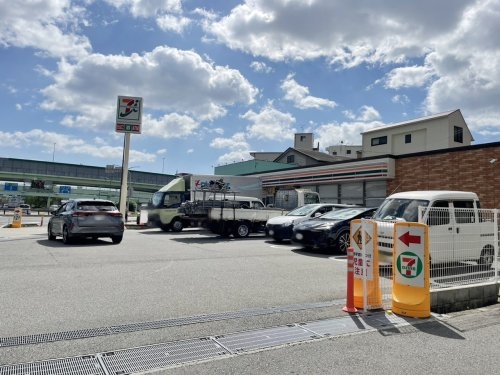 神戸市灘区船寺通５丁目の土地(セブンイレブン神戸都通5丁目店)