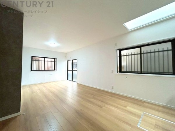 西宮市今津社前町の中古一戸建て