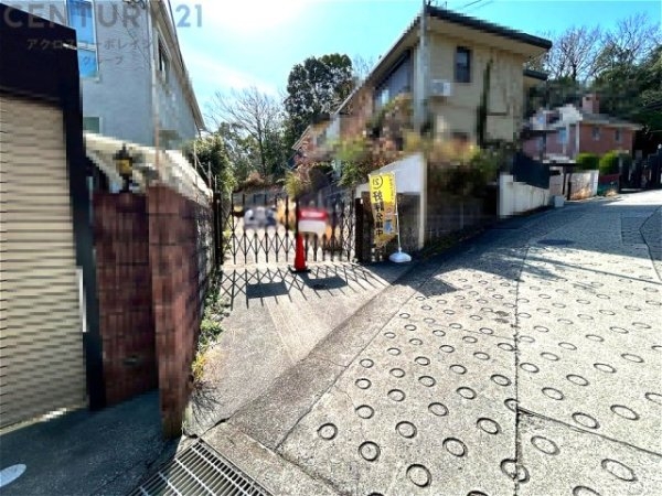芦屋市三条町の土地