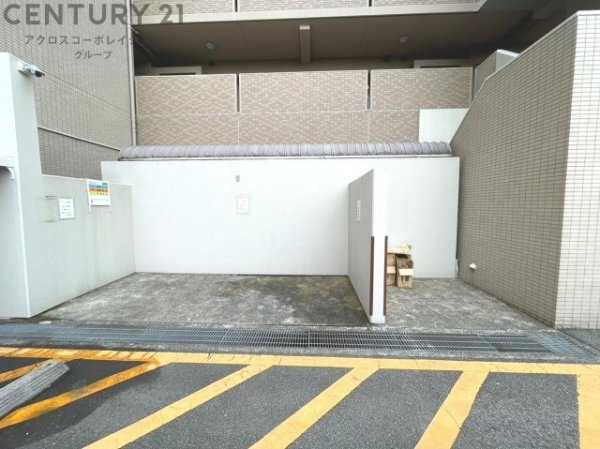 モンセーヌ住吉川公園1番館