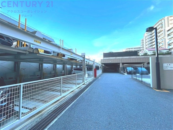 モンセーヌ住吉川公園1番館