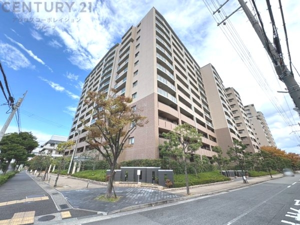 モンセーヌ住吉川公園1番館