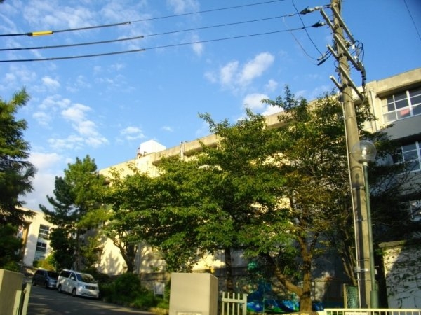 シーアイマンション夙川(西宮市立　大社中学校)